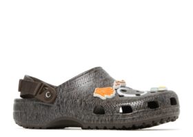 Anwar Carrots x Clog «Soil – Espresso»
