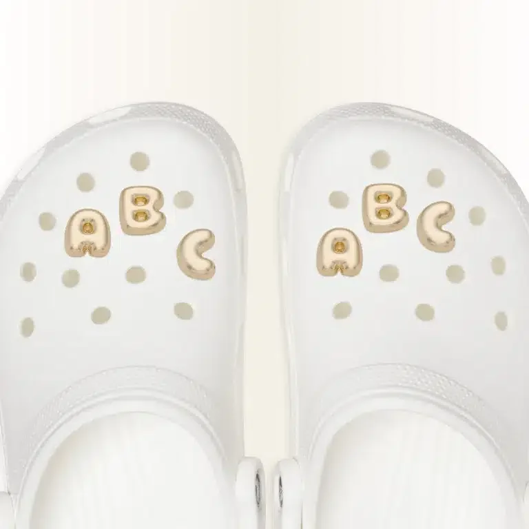 Gold Bubble Letter a Jibbitz™-Anstecker Gold Bubble Letter a Jibbitz™-Anstecker