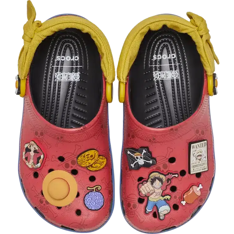 Kinder-Classic Clog «Luffy Classic» aus der One Piece-Kollektion Kinder-Classic Clog «Luffy Classic» aus der One Piece-Kollektion