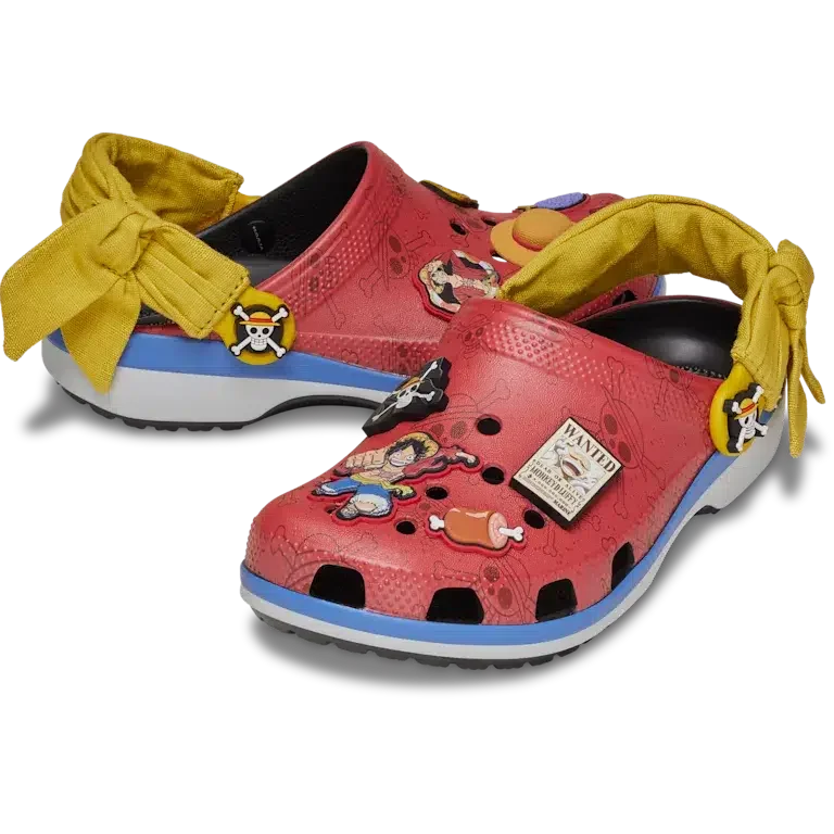 Kinder-Classic Clog «Luffy Classic» aus der One Piece-Kollektion Kinder-Classic Clog «Luffy Classic» aus der One Piece-Kollektion