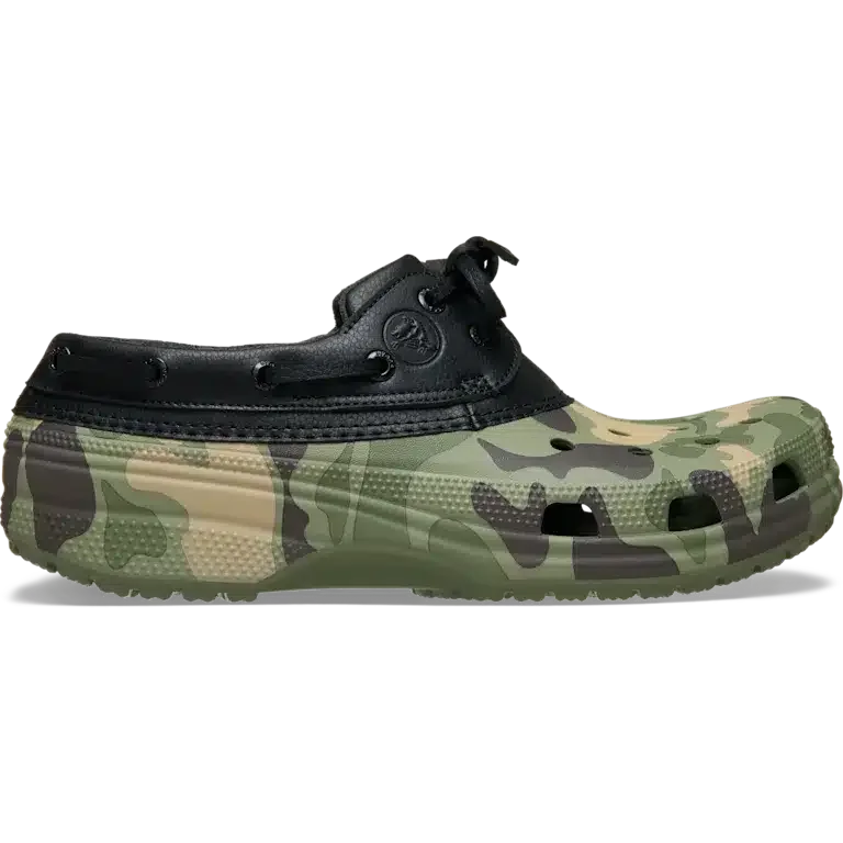 Klassischer Bootsschuh in Enten-Camouflage Klassischer Bootsschuh in Enten-Camouflage
