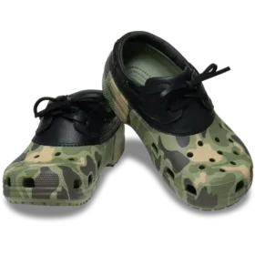 Klassischer Bootsschuh in Enten-Camouflage