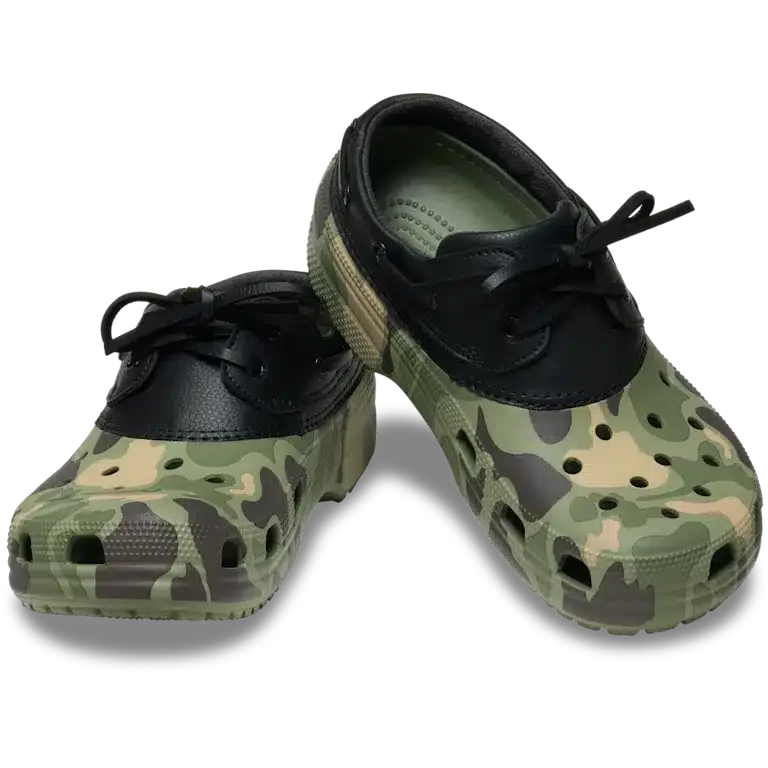 Klassischer Bootsschuh in Enten-Camouflage Klassischer Bootsschuh in Enten-Camouflage