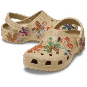 Klassischer Sommer-Clog mit Perlen
