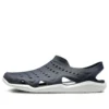 Schwarz-weisse Sandalen