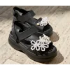 Soho Y-Strap Sandale Soho Y-Strap Sandale